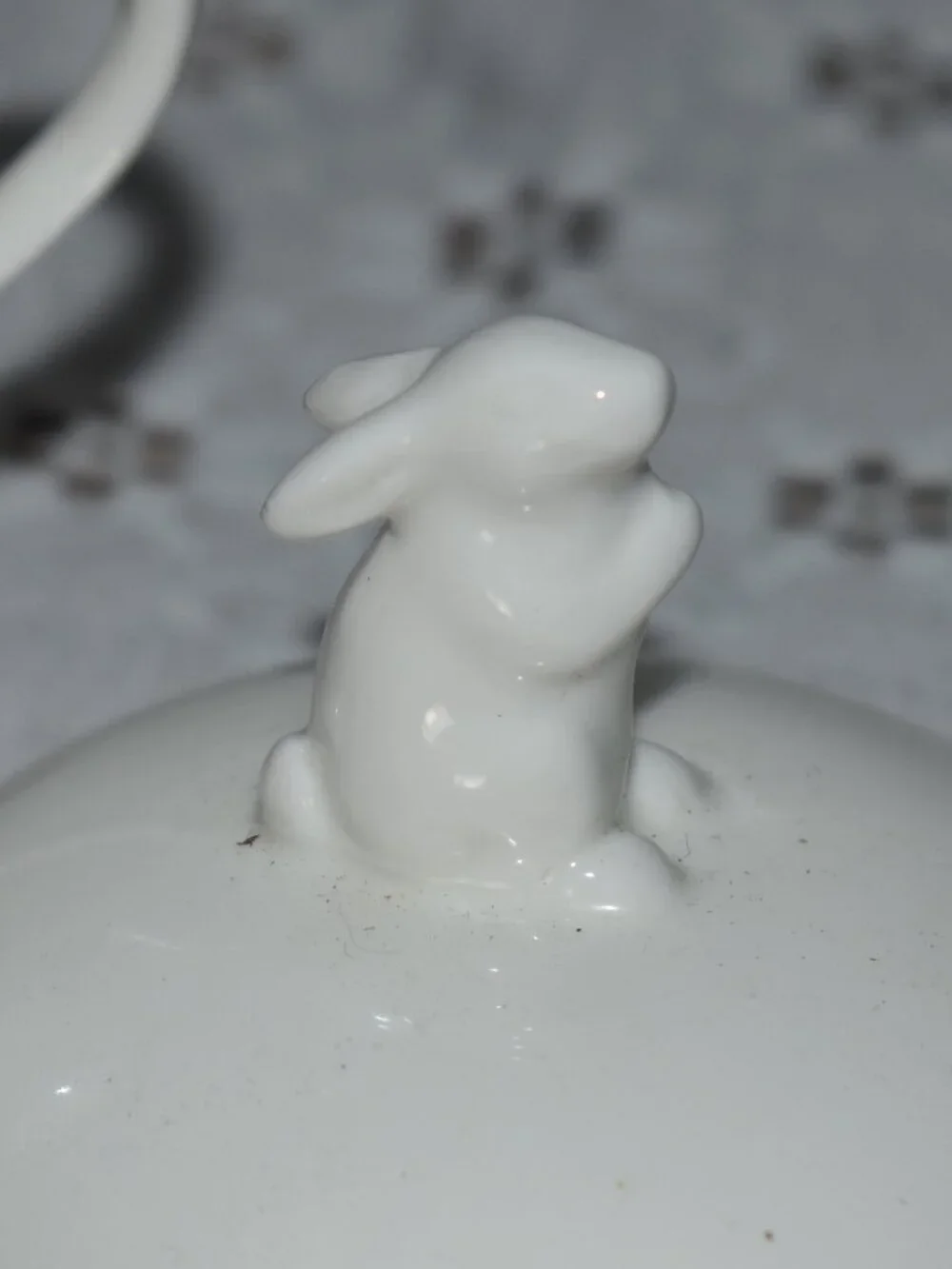 Vintage Cottage White Porcelain Bunny Rabbit Lid Mini Teacup